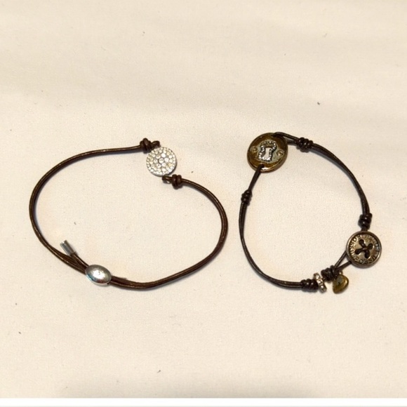 Bundle of 3 Fossil Adjustable Bracelets Turquoise & Leather with Fossil Logo - Picture 16 of 16